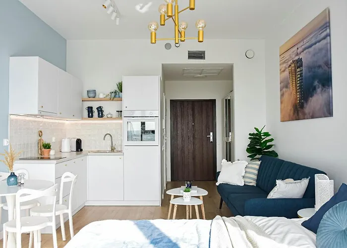 Heaven Hanza Tower 17th Floor Apartamento