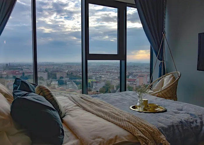 Heaven Hanza Tower 17th Floor *